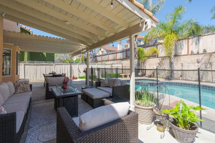 30252 Silver Ridge Court, Temecula, California 92591