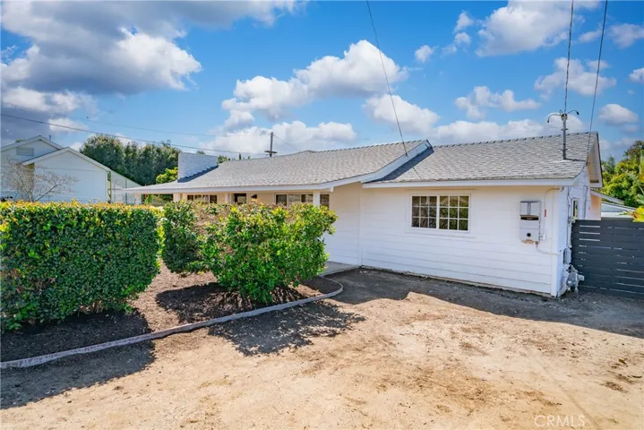 236 Hannalei Drive, Vista, California 92083