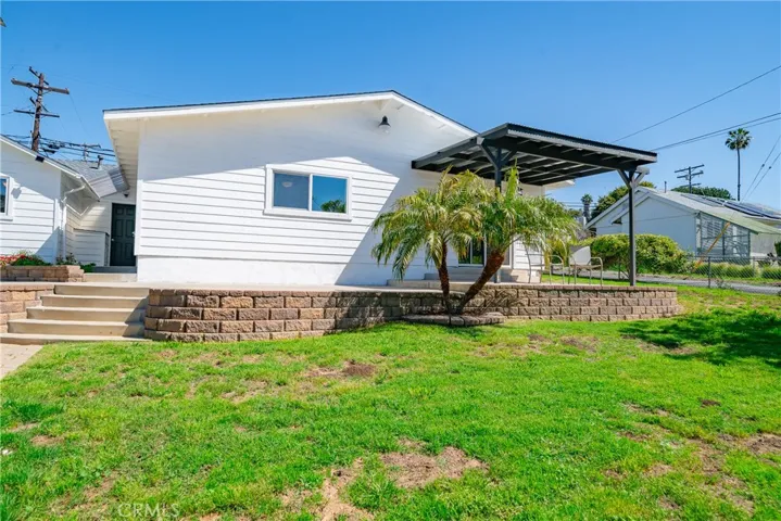 236 Hannalei Drive, Vista, California 92083