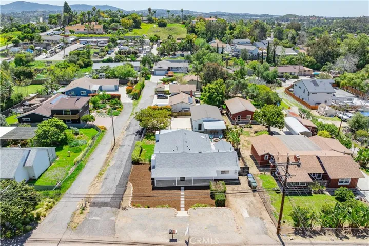 236 Hannalei Drive, Vista, California 92083