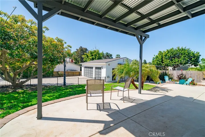 236 Hannalei Drive, Vista, California 92083