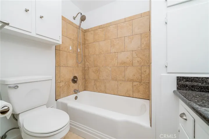 236 Hannalei Drive, Vista, California 92083