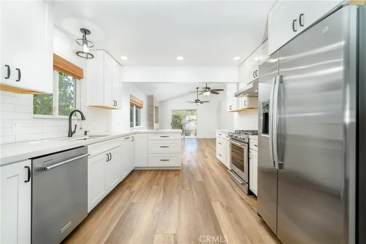 236 Hannalei Drive, Vista, California 92083