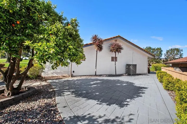 12262 Ranch House Rd, San Diego, California 92128