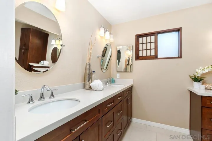 12262 Ranch House Rd, San Diego, California 92128