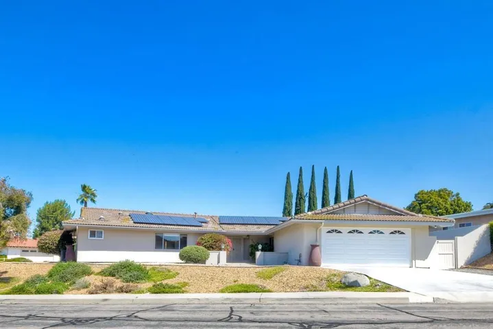 17145 Prado Place, San Diego, California 92128