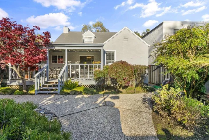 2640 Isabelle Avenue, San Mateo, California 94403