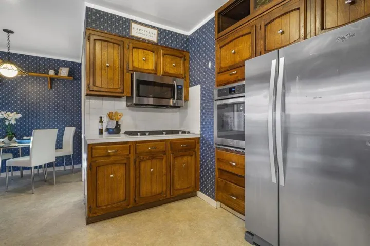 2640 Isabelle Avenue, San Mateo, California 94403
