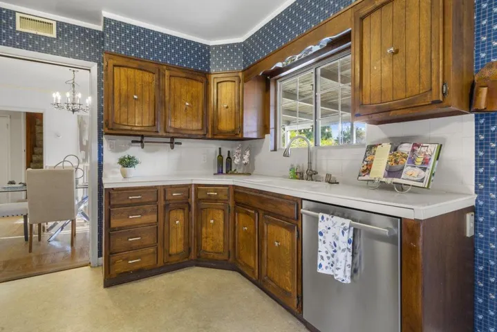 2640 Isabelle Avenue, San Mateo, California 94403