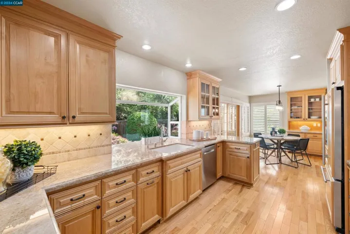 616 Montezuma Ct, Walnut Creek, California 94598