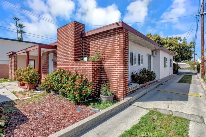 10101 Lampson Avenue, Garden Grove, California 92840