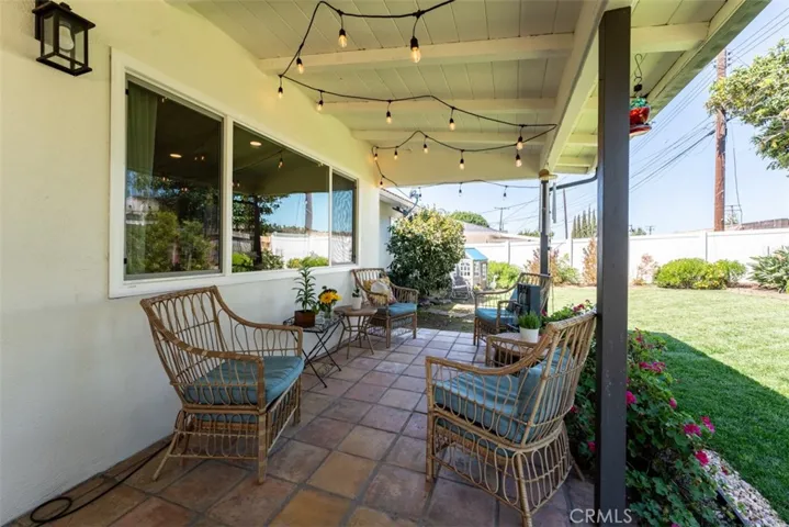 Large, relaxing backyard with a very nice comfortable breeze most of the time.