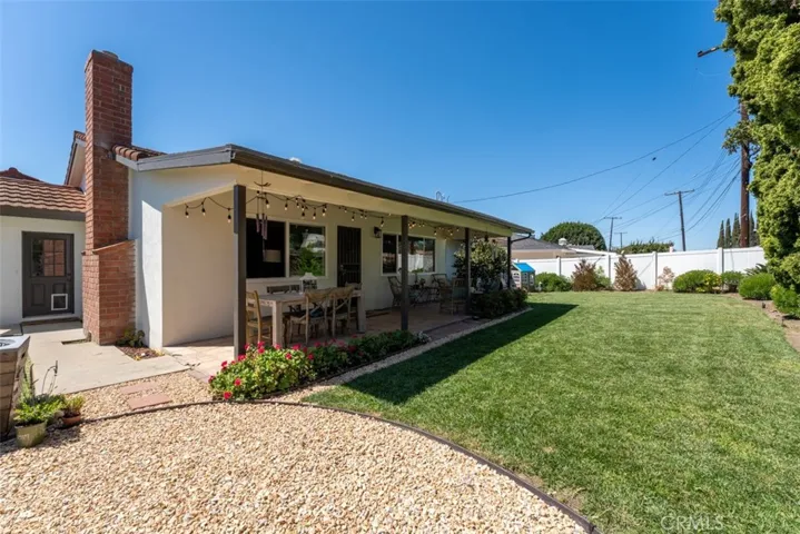 Large lot, 8480 sq ft - time for a pool?