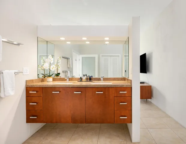 3442 E Bogert Trl-25