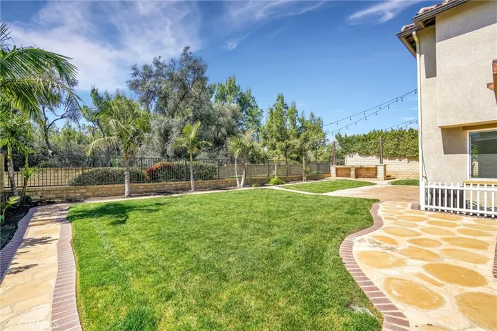13443 Glenwood Drive, Sylmar, California 91342