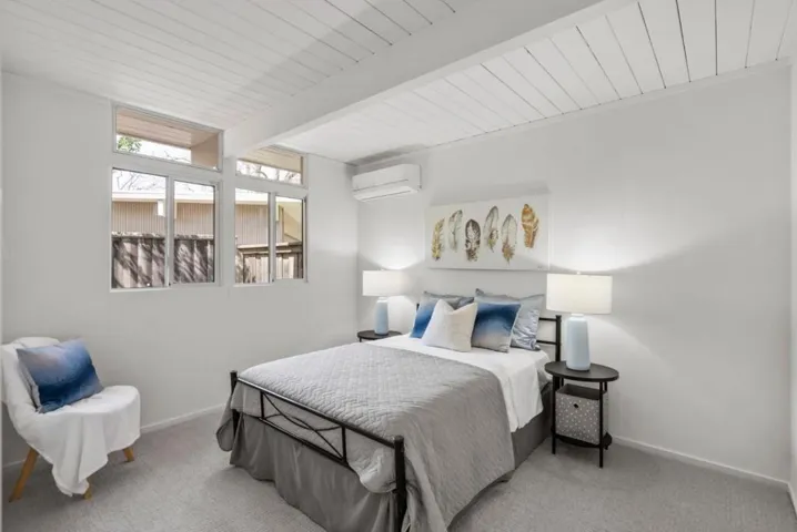 2004 Edgewood Drive, Palo Alto, California 94303