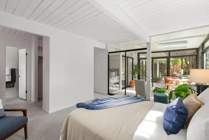 2004 Edgewood Drive, Palo Alto, California 94303