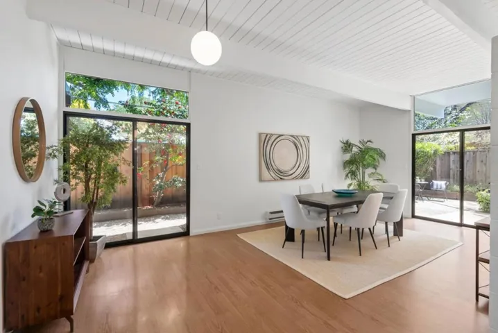2004 Edgewood Drive, Palo Alto, California 94303