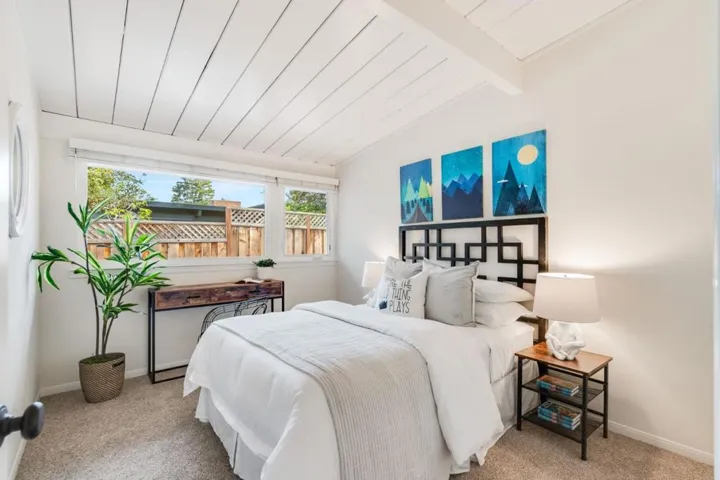 2040 Louis Road, Palo Alto, California 94303
