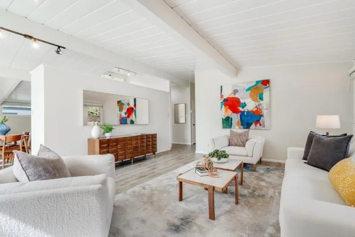 2040 Louis Road, Palo Alto, California 94303