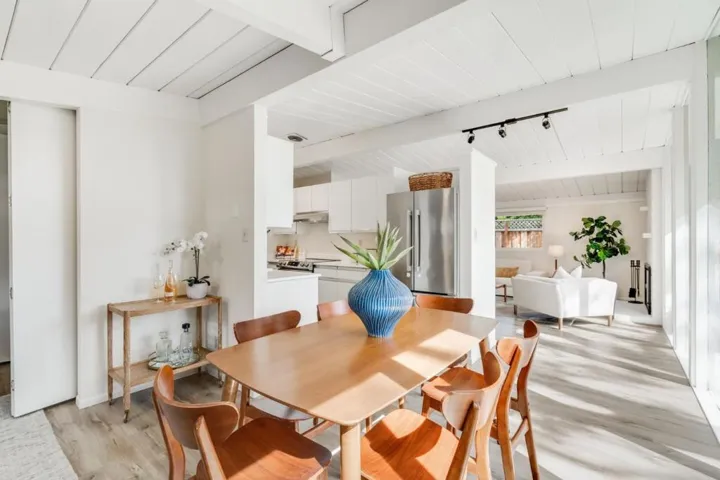 2040 Louis Road, Palo Alto, California 94303