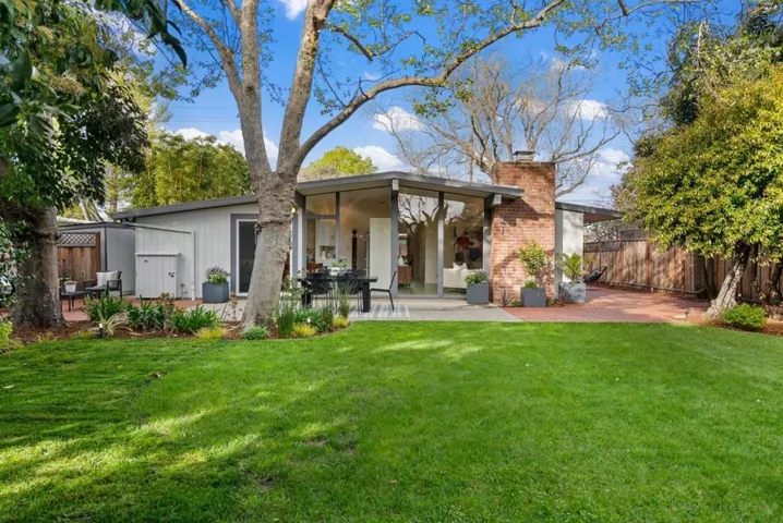 2040 Louis Road, Palo Alto, California 94303