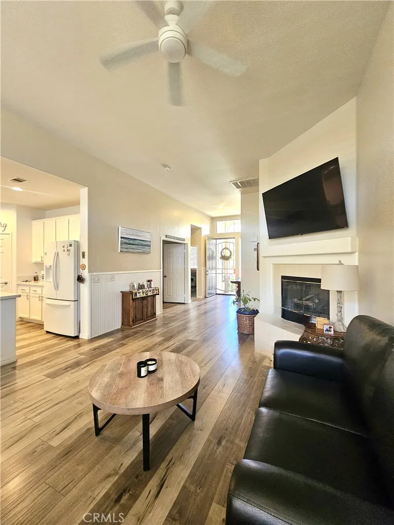 28929 Raintree Drive, Menifee, California 92584 home-pic-5