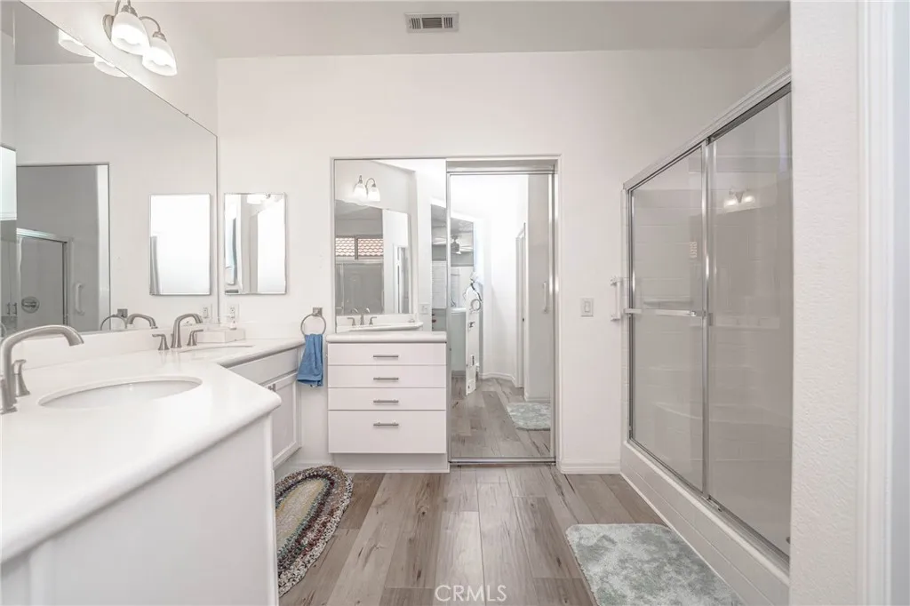 28929 Raintree Drive, Menifee, California 92584 home-pic-20
