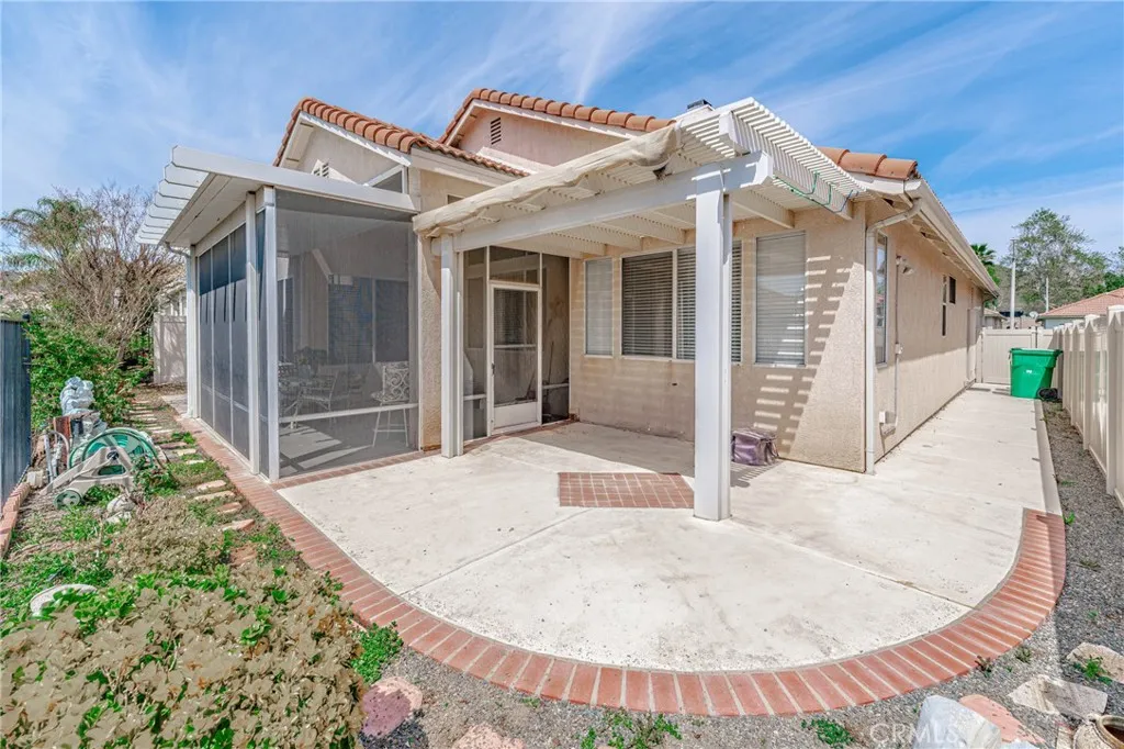 28929 Raintree Drive, Menifee, California 92584 home-pic-24