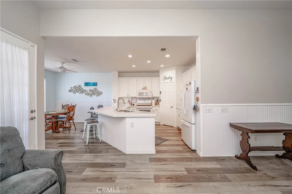 28929 Raintree Drive, Menifee, California 92584 home-pic-6