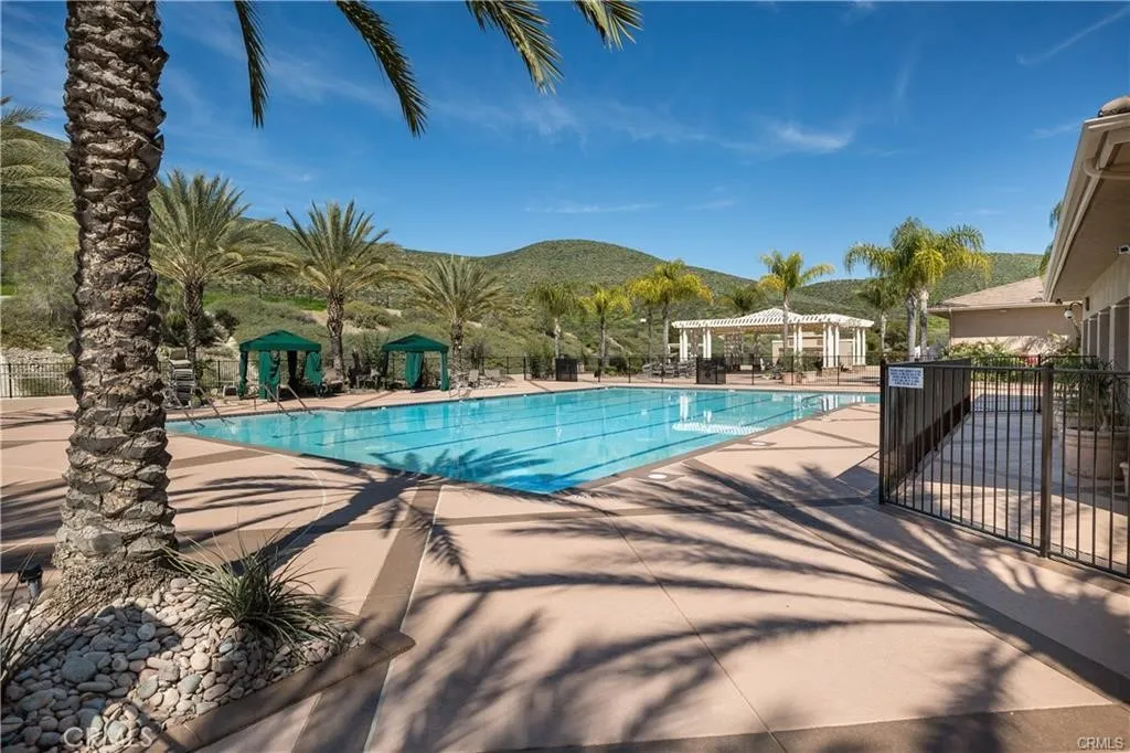 28929 Raintree Drive, Menifee, California 92584 home-pic-31