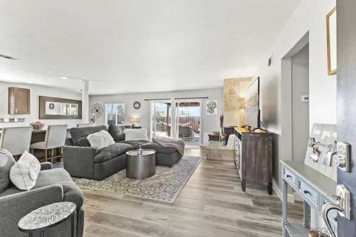 8311 Bashan Lake Ave, San Diego, California 92119