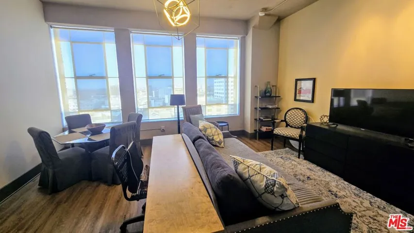 315 E 8th Street 1003, Los Angeles, California 90014