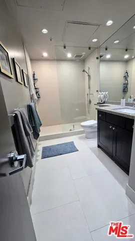 315 E 8th Street 1003, Los Angeles, California 90014