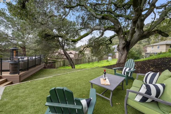 4804 Mcdonell Avenue, Oakland, California 94619