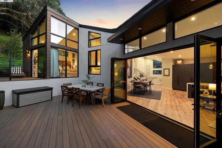4804 Mcdonell Avenue, Oakland, California 94619