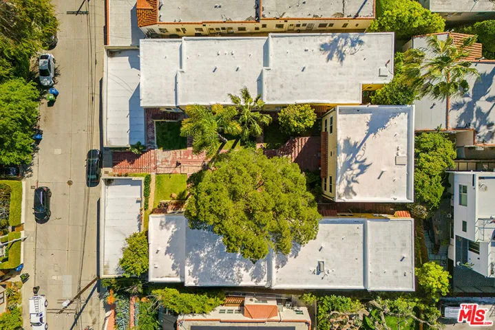 811 Kodak Drive, Los Angeles, California 90026