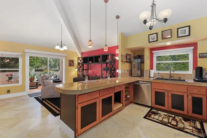 16170 Avenida Venusto Unit 51, San Diego, California 92128