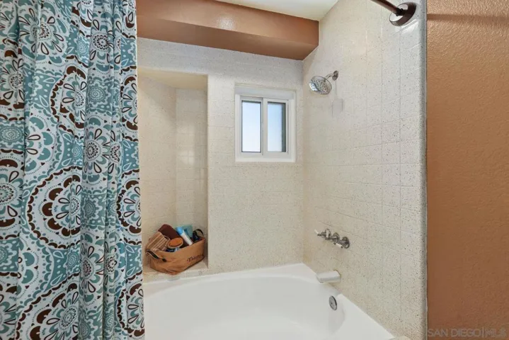 16170 Avenida Venusto Unit 51, San Diego, California 92128
