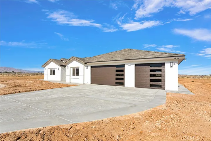 14720 Olema Road, Apple Valley, California 92307
