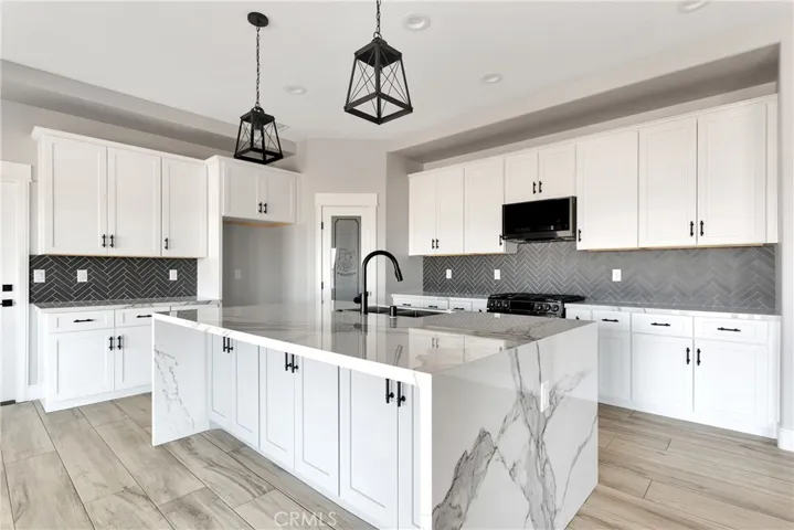 14720 Olema Road, Apple Valley, California 92307