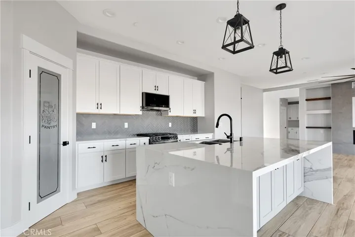 14720 Olema Road, Apple Valley, California 92307