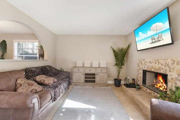 1050 Hirasaki Court, Gilroy, California 95020