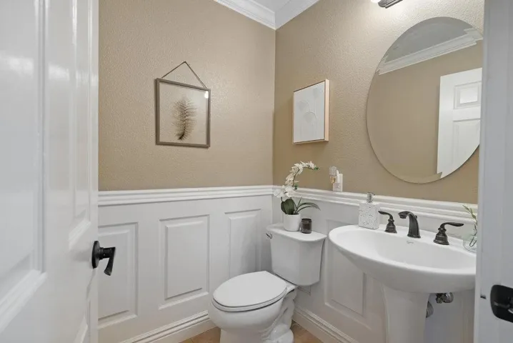 1050 Hirasaki Court, Gilroy, California 95020