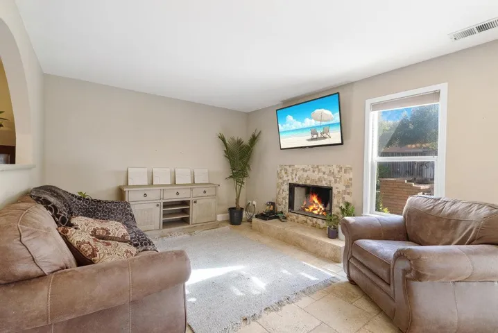 1050 Hirasaki Court, Gilroy, California 95020