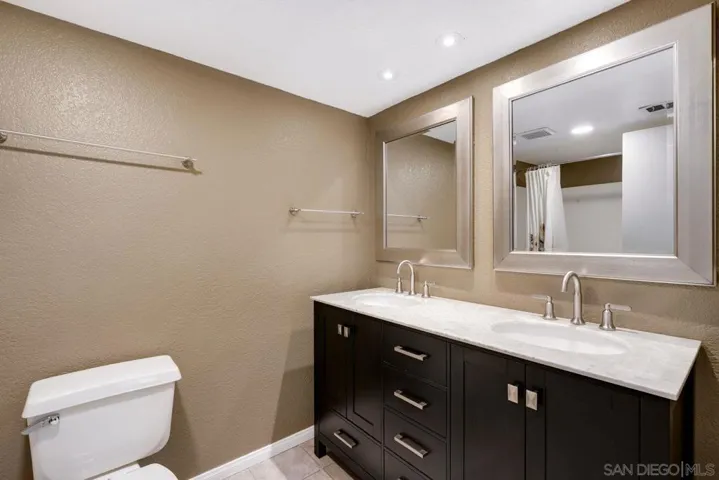 5064 Via Manos Unit A, Oceanside, California 92057