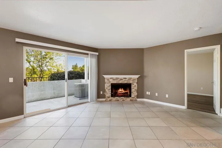 5064 Via Manos Unit A, Oceanside, California 92057