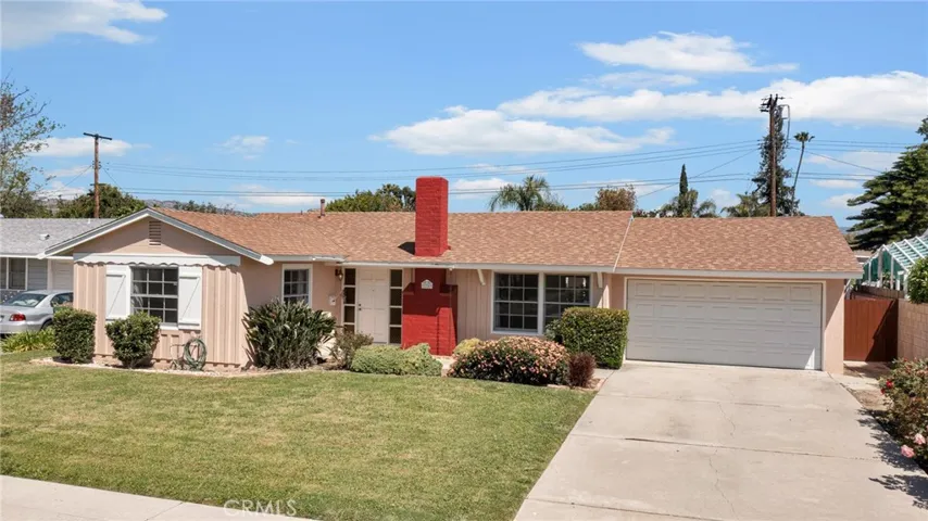 22249 Runnymede Street, Canoga Park, California 91303