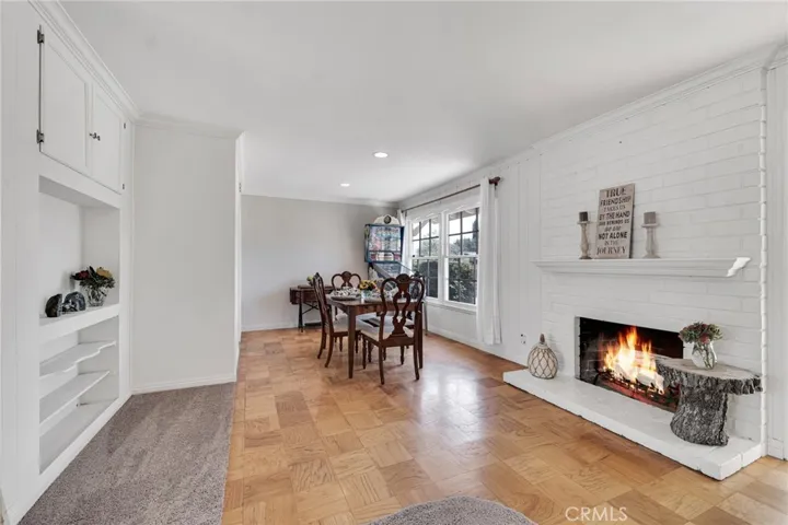22249 Runnymede Street, Canoga Park, California 91303