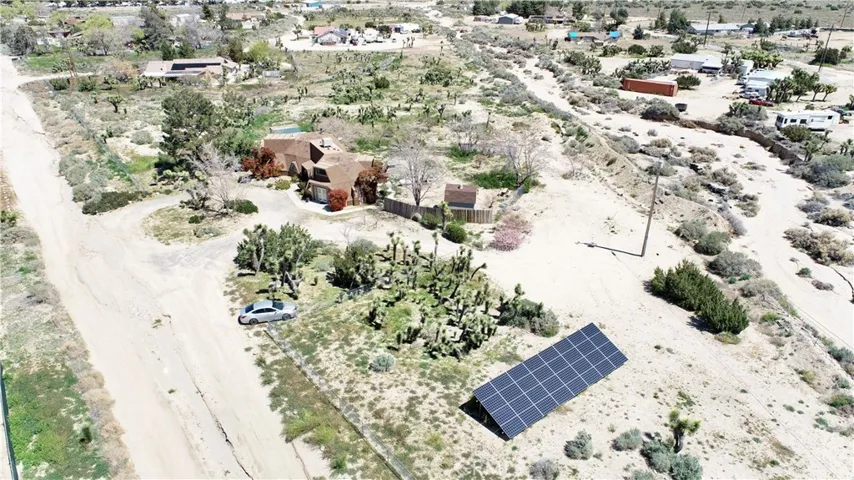 9921 Monte Vista Road, Phelan, California 92371
